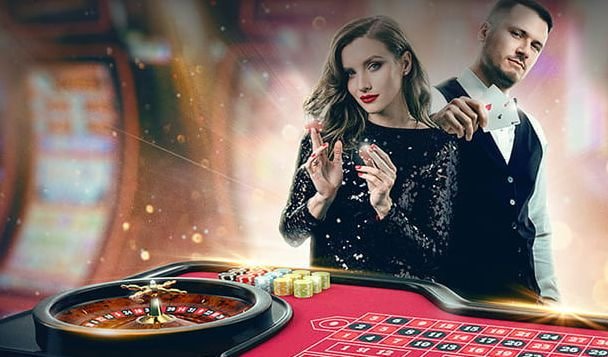 Live Caribbean Stud Poker table on pororoslot showing five-card hands and dealer's upcard